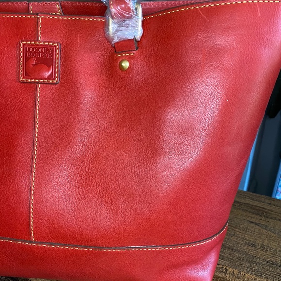 NWT Dooney & Bourke Red Bag - Picture 12 of 16